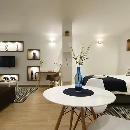 Suites Апартаменты *