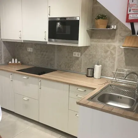 Suites Апартаменты *